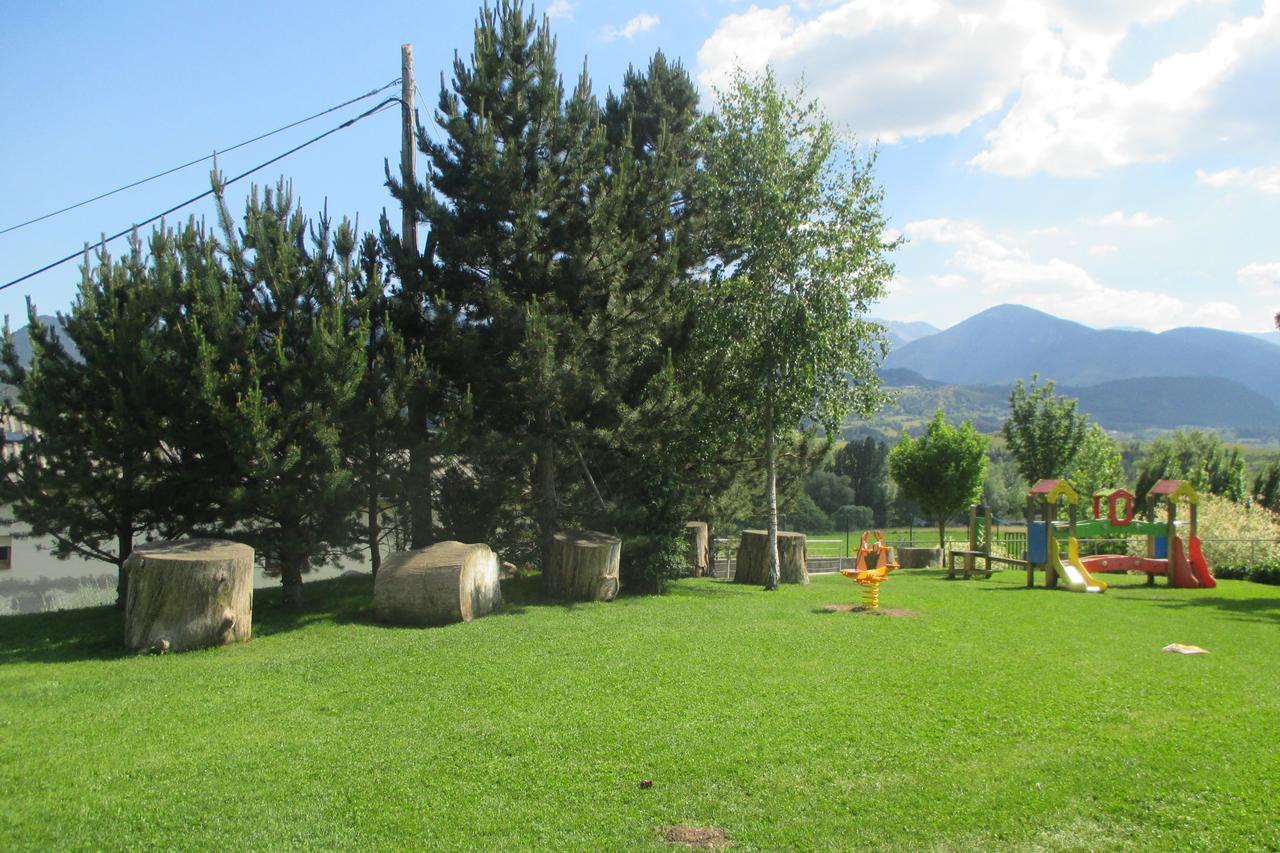 Alberg La Bruna Bellver De Cerdanya Exteriér fotografie