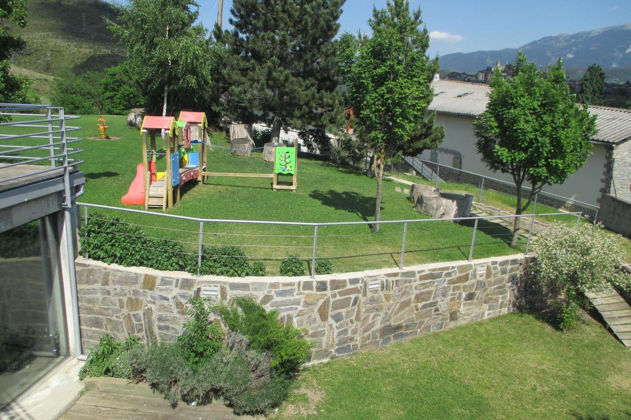 Alberg La Bruna Bellver De Cerdanya Exteriér fotografie